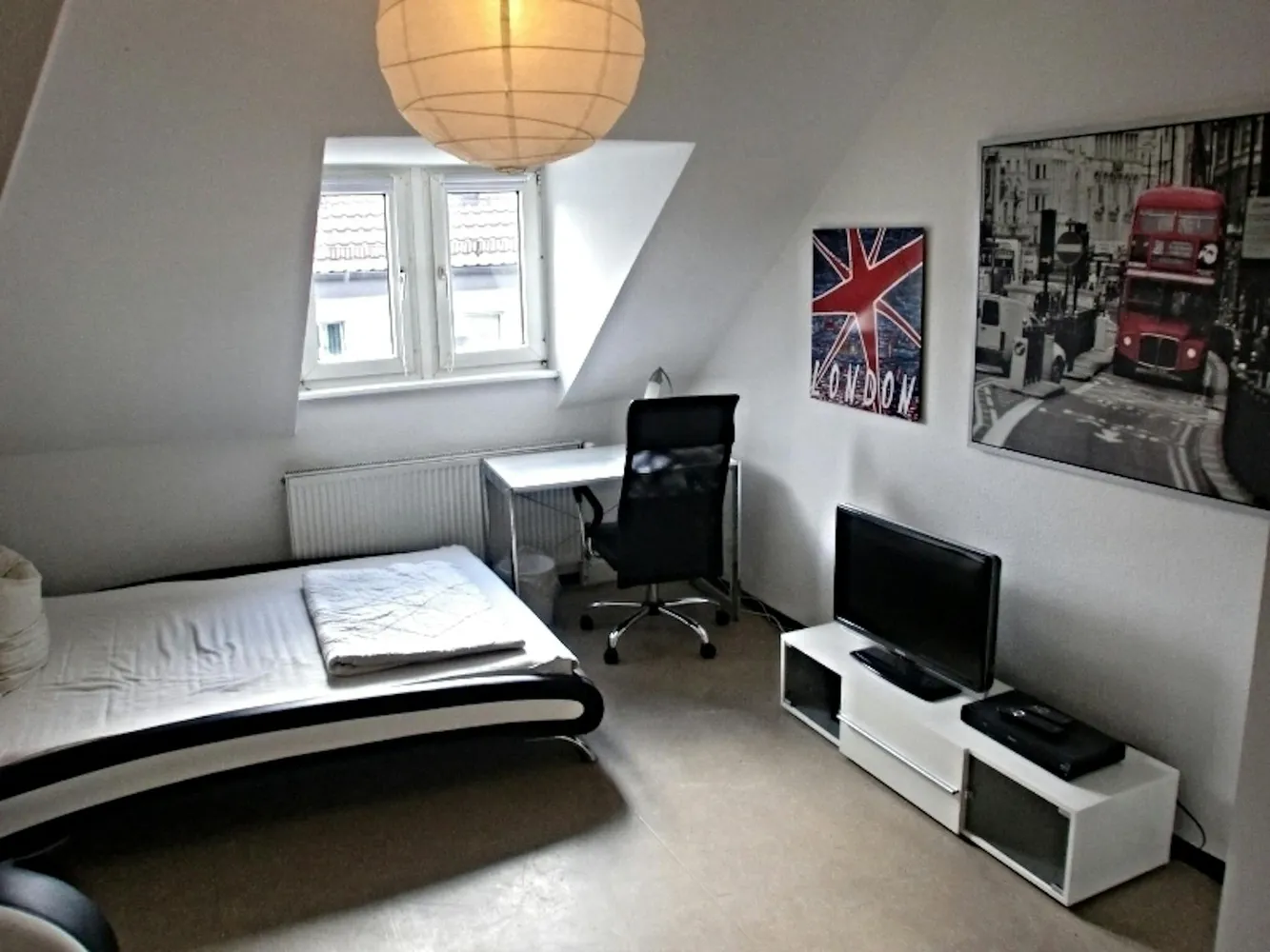 WG-Zimmer mit 18 m² in Frankfurt am Main – Bild 1