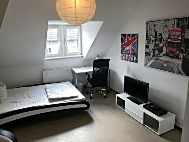WG-Zimmer mit 18 m² in Frankfurt am Main – Bild 1