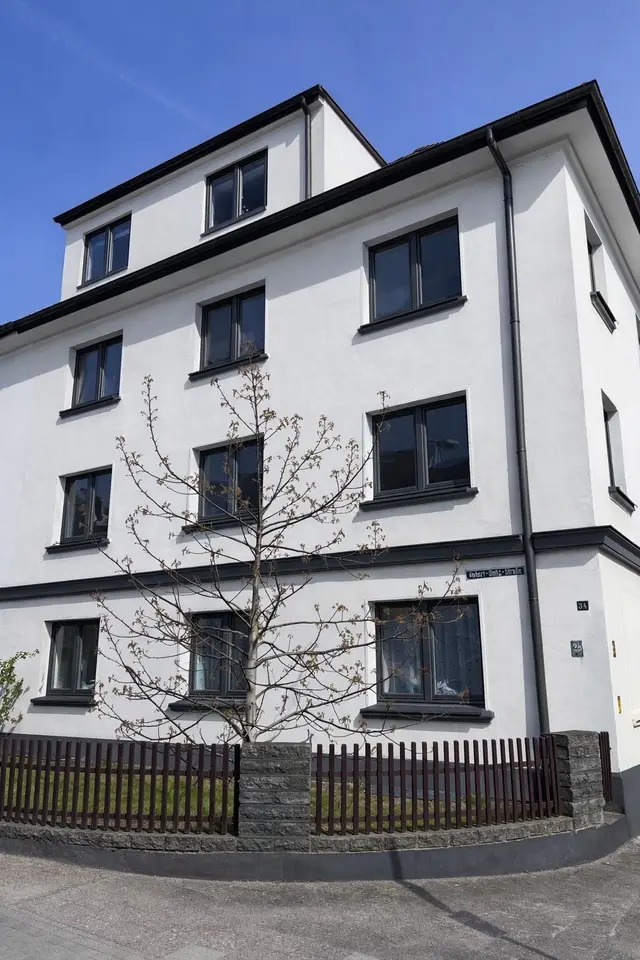 4 Zimmer Wohnung mit 94 m² in Schwerin – Bild 3