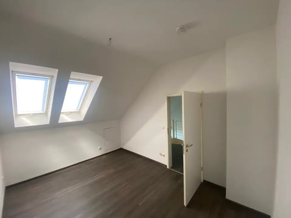 2 Zimmer Wohnung mit 55 m² in Plauen – Bild 3