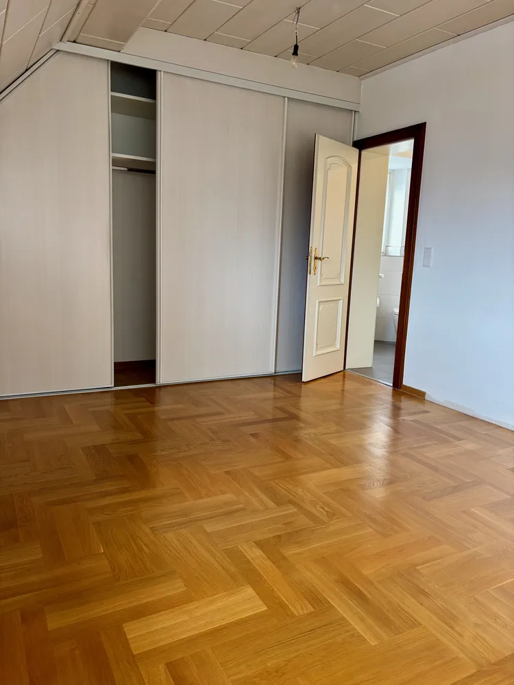 5 Zimmer Wohnung mit 139 m² in Düsseldorf – Bild 11