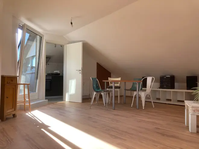 1 Zimmer Wohnung mit 45 m² in Stuttgart – Bild 2