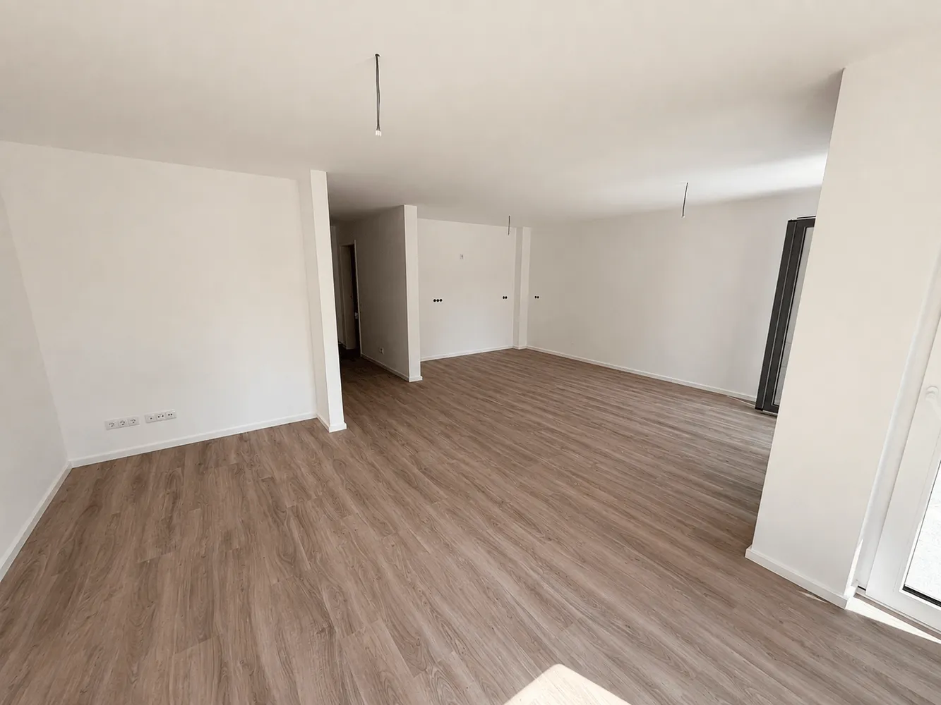 2 Zimmer Wohnung mit 90 m² in Lübeck – Bild 3