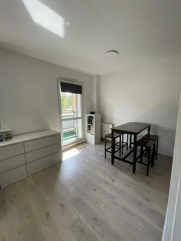 2 Zimmer Wohnung mit 59 m² in Halle (Saale) – Bild 3
