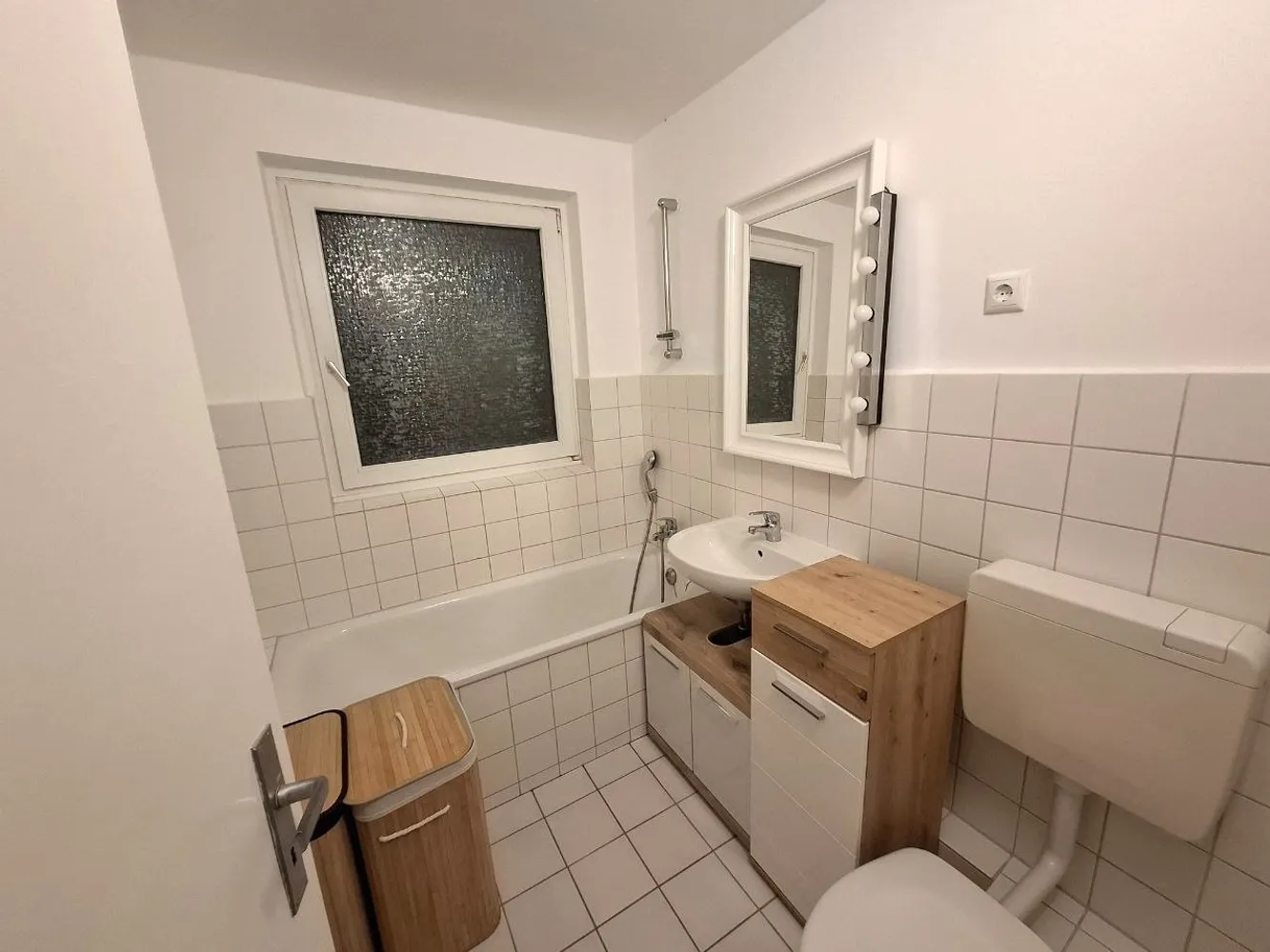 2 Zimmer Wohnung mit 55 m² in Lübeck – Bild 5