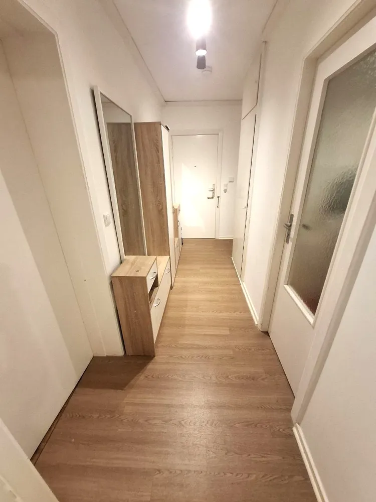 2 Zimmer Wohnung mit 55 m² in Lübeck – Bild 6