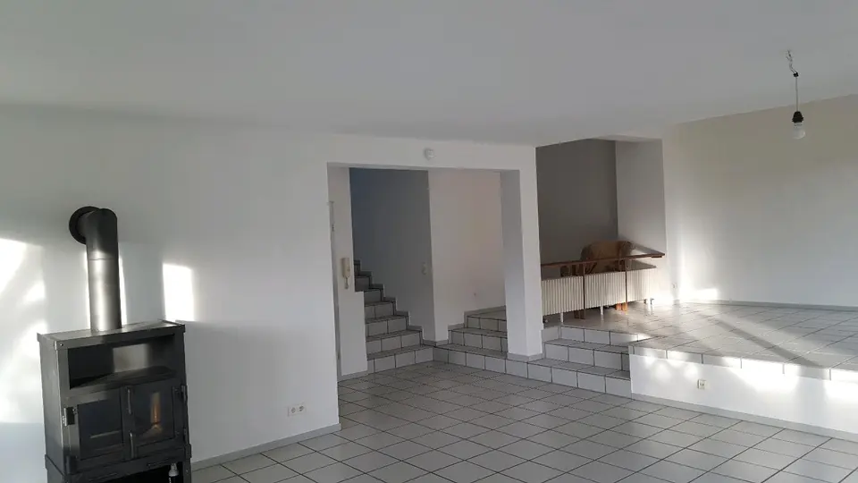5 Zimmer Wohnung mit 130 m² in Marburg – Bild 3