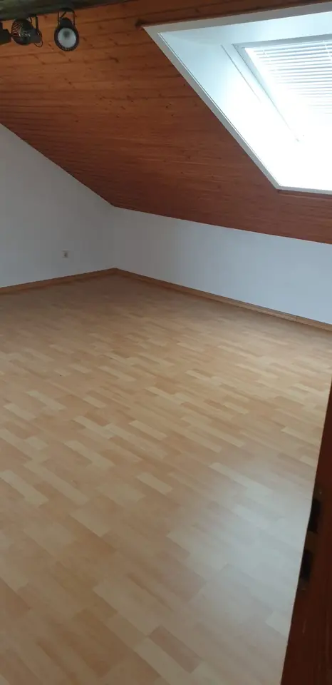 3 Zimmer Wohnung mit 80 m² in Offenburg – Bild 2