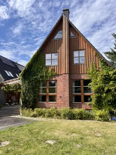 6 Zimmer Haus mit 180 m² in Hamburg – Bild 1