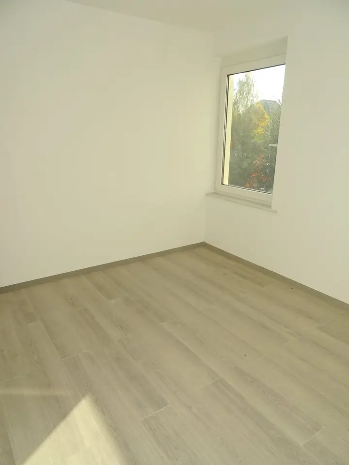 4 Zimmer Wohnung mit 120 m² in Zwickau – Bild 10