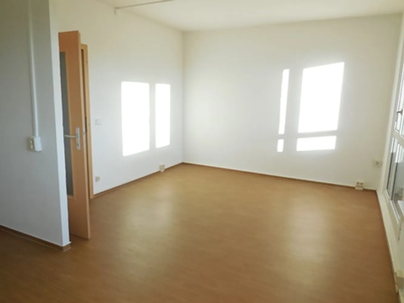 4 Zimmer Wohnung mit 64 m² in Dessau-Roßlau – Bild 1