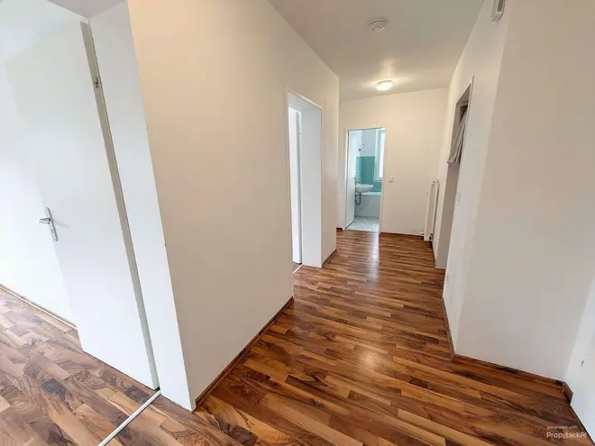 2 Zimmer Wohnung mit 68 m² in Duisburg – Bild 2