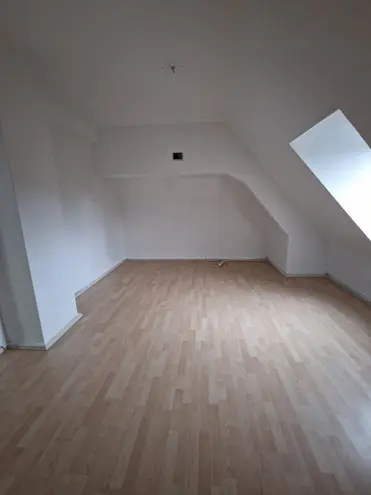3 Zimmer Wohnung mit 80 m² in Ludwigshafen am Rhein – Bild 12