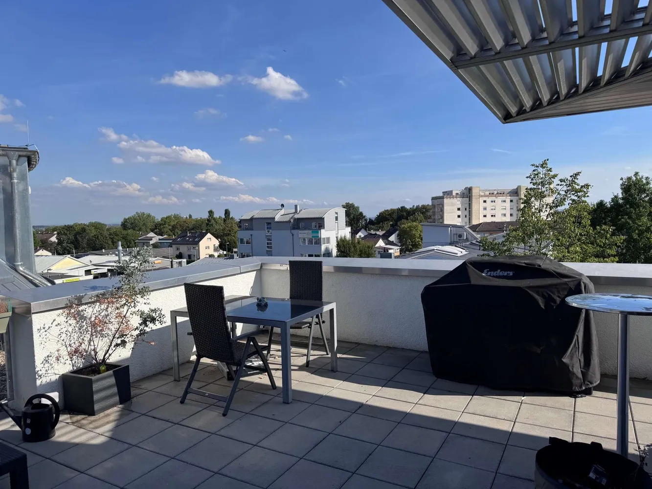 3 Zimmer Wohnung mit 96 m² in Wiesbaden – Bild 1