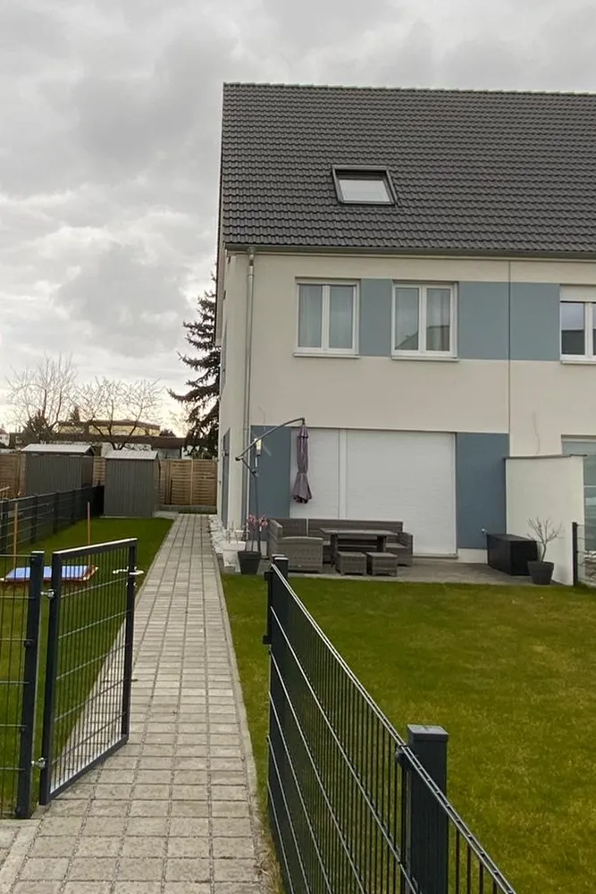 5 Zimmer Haus mit 135 m² in Berlin – Bild 1