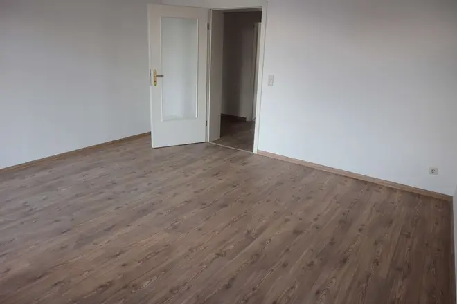 4 Zimmer Wohnung mit 86 m² in Chemnitz – Bild 2