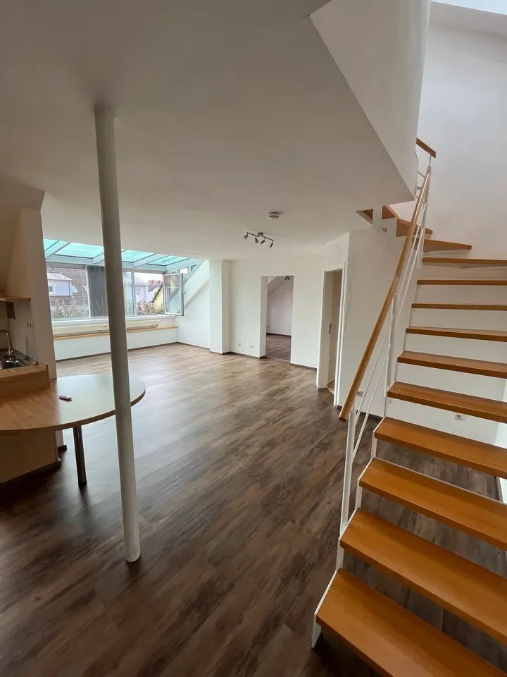 4 Zimmer Wohnung mit 80 m² in Amberg – Bild 1