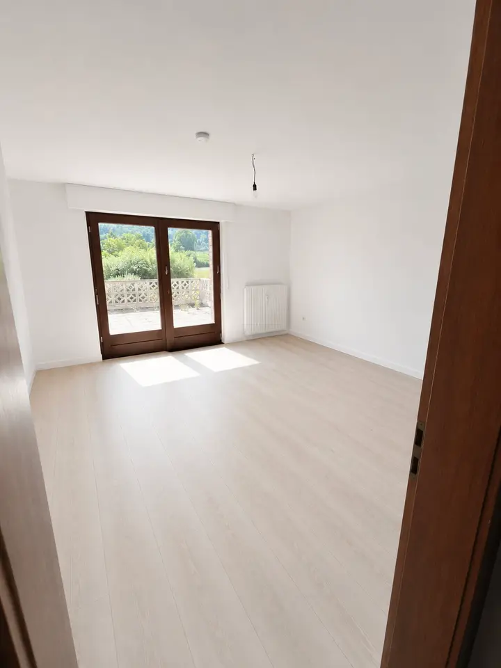 3 Zimmer Wohnung mit 120 m² in Detmold – Bild 3