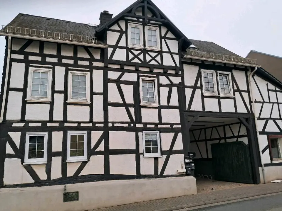 5 Zimmer Wohnung mit 115 m² in Wetzlar – Bild 2