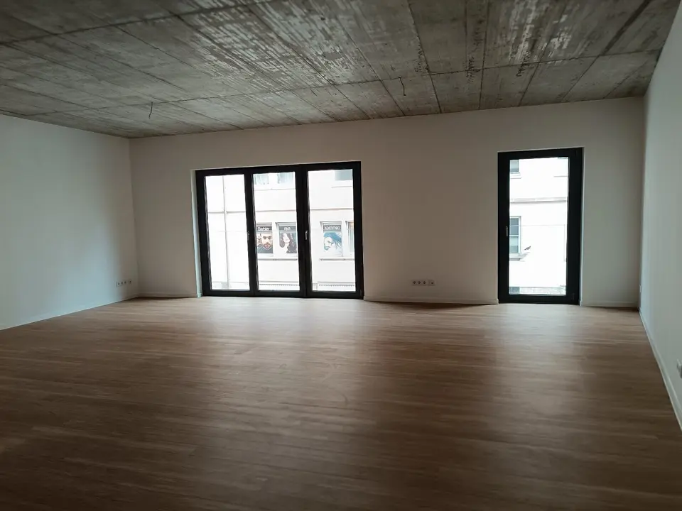 2 Zimmer Wohnung mit 90 m² in Würzburg – Bild 1