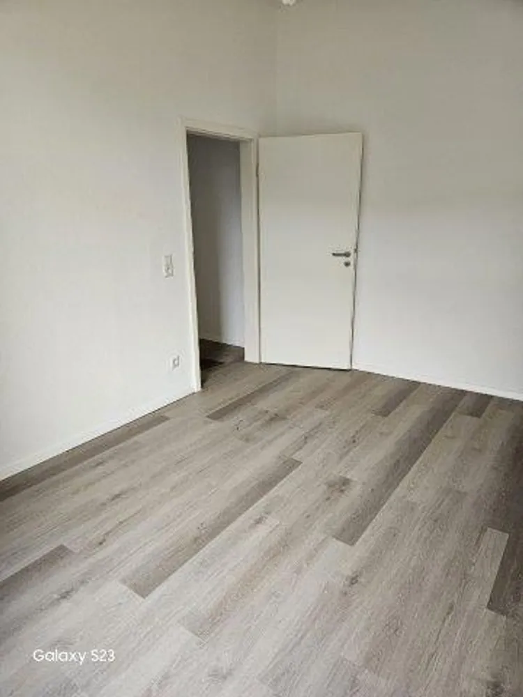 2 Zimmer Wohnung mit 62 m² in Bremerhaven – Bild 3