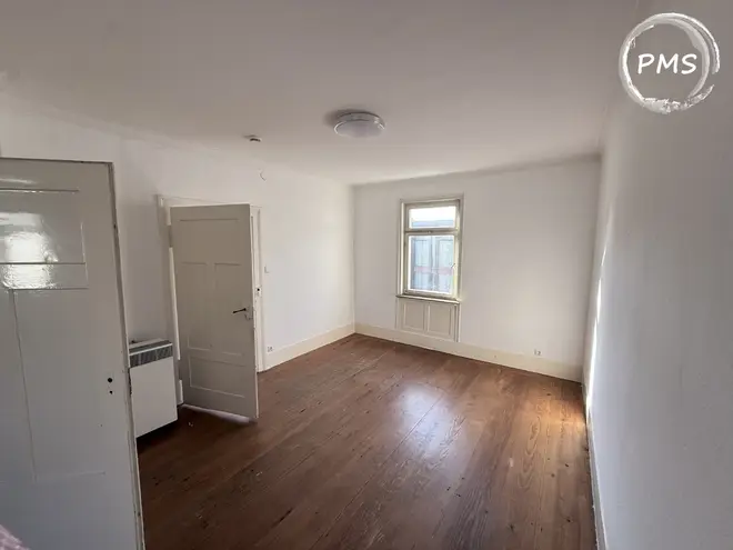 4 Zimmer Wohnung mit 95 m² in Stuttgart – Bild 2