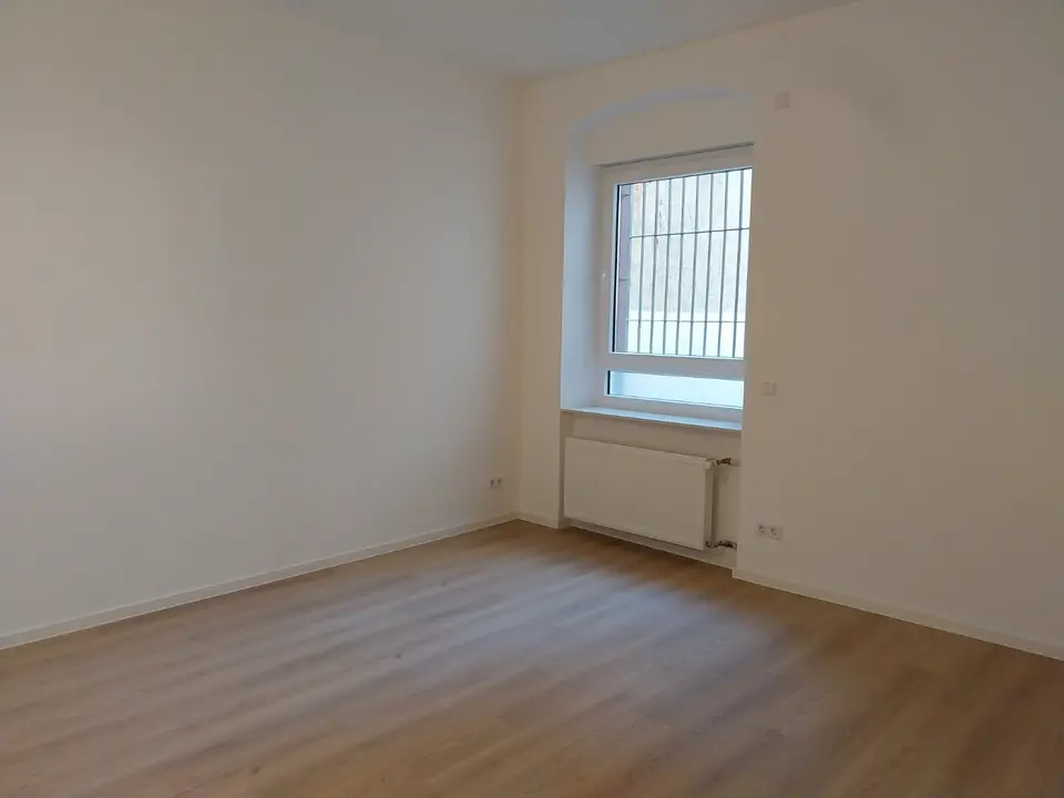 3 Zimmer Wohnung mit 94 m² in Aschaffenburg – Bild 1
