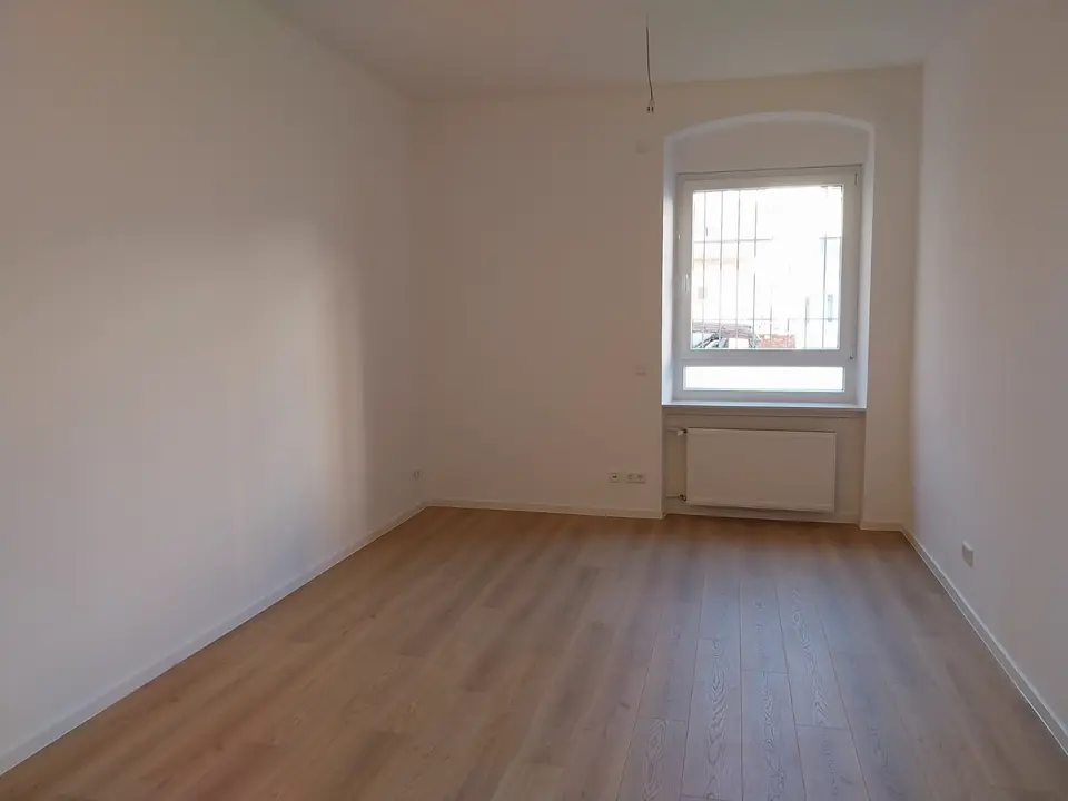 3 Zimmer Wohnung mit 94 m² in Aschaffenburg – Bild 2