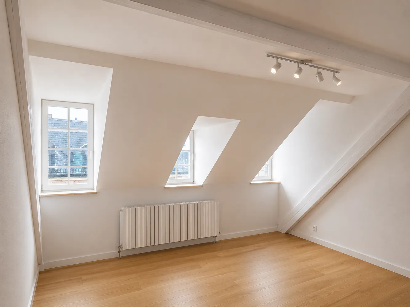 4 Zimmer Wohnung mit 112 m² in Fürth – Bild 2