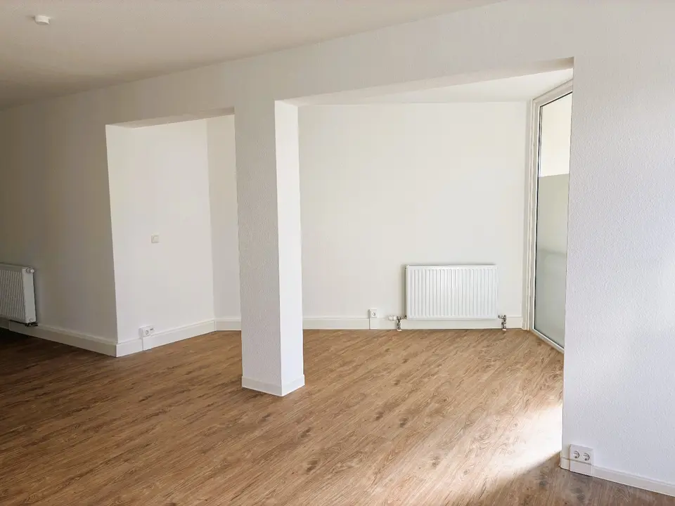 2 Zimmer Wohnung mit 121 m² in Gera – Bild 2