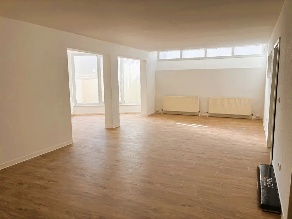 2 Zimmer Wohnung mit 121 m² in Gera – Bild 7