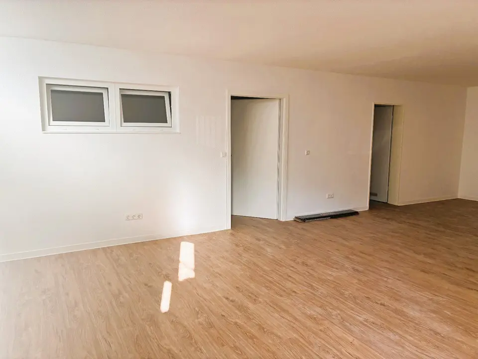 2 Zimmer Wohnung mit 121 m² in Gera – Bild 9