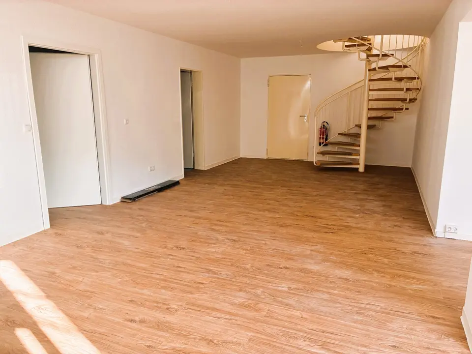 2 Zimmer Wohnung mit 121 m² in Gera – Bild 10
