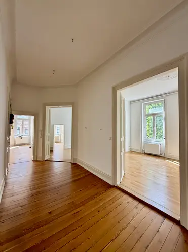 5 Zimmer Wohnung mit 147 m² in Wiesbaden – Bild 7
