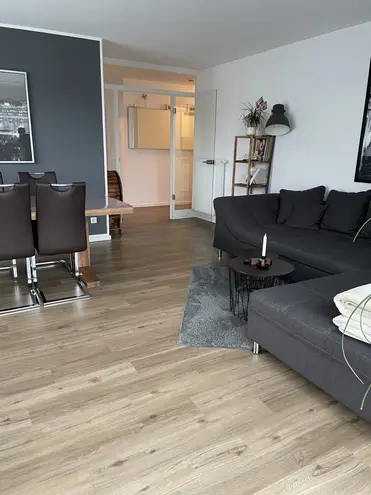 3 Zimmer Wohnung mit 93 m² in Oldenburg – Bild 2