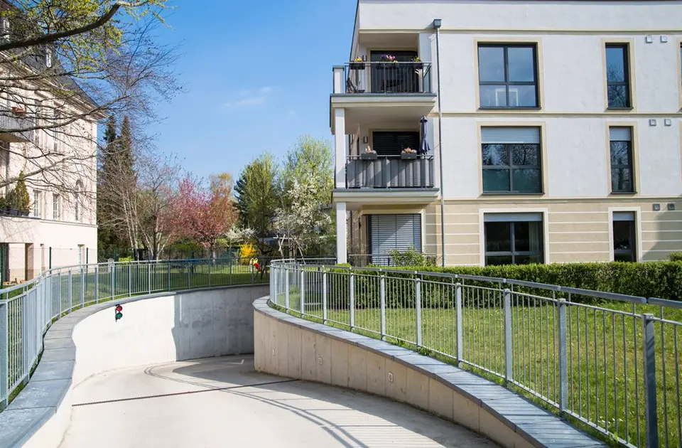 3 Zimmer Wohnung mit 101 m² in Dresden – Bild 3