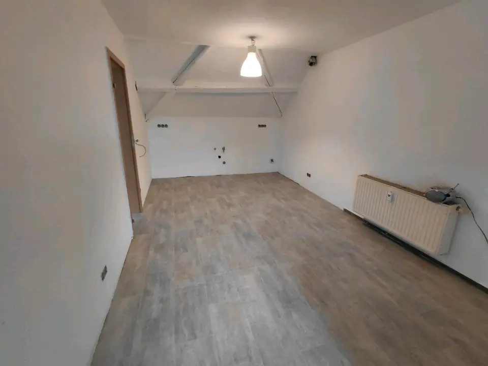 3 Zimmer Wohnung mit 101 m² in Freiberg – Bild 2