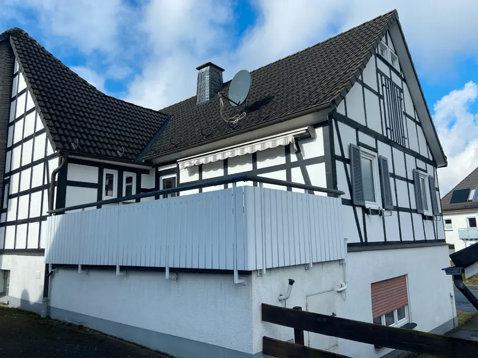 10 Zimmer Haus mit 402 m² in Siegen – Bild 5