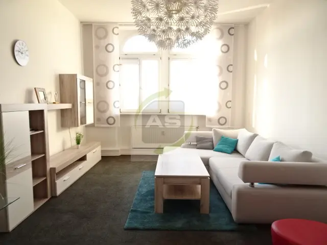 3 Zimmer Wohnung mit 107 m² in Zwickau – Bild 1