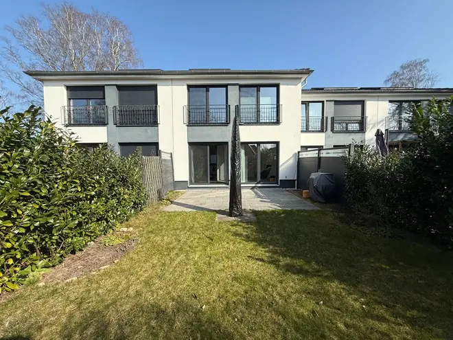 4 Zimmer Haus mit 100 m² in Hamburg – Bild 1