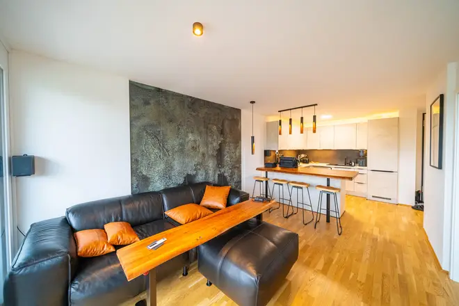 2 Zimmer Wohnung mit 49 m² in Regensburg – Bild 1