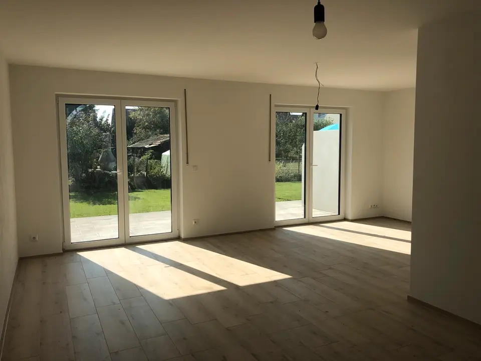 5 Zimmer Haus mit 144 m² in Augsburg – Bild 1