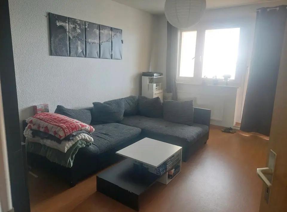 4 Zimmer Wohnung mit 66 m² in Greifswald – Bild 1