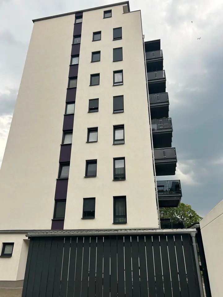 4 Zimmer Wohnung mit 105 m² in Cottbus – Bild 2