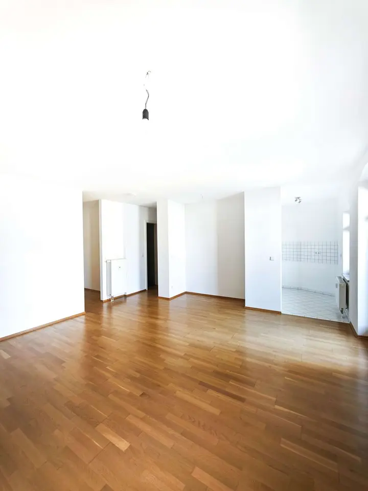 2 Zimmer Wohnung mit 51 m² in Zwickau – Bild 1