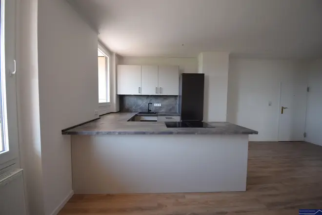 4 Zimmer Wohnung mit 138 m² in Frankfurt am Main – Bild 4