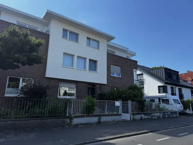 6 Zimmer Haus mit 141 m² in Köln – Bild 1