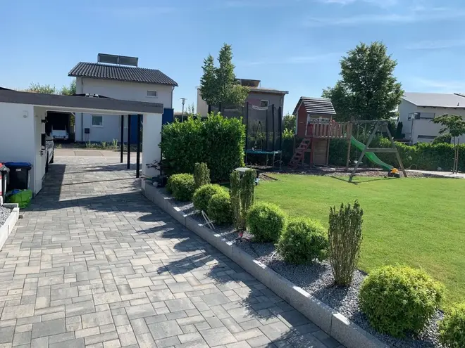 2 Zimmer Wohnung mit 75 m² in Karlsruhe – Bild 2