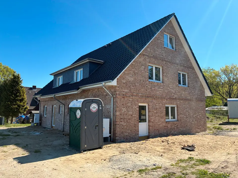 5 Zimmer Wohnung mit 135 m² in Bremerhaven – Bild 2