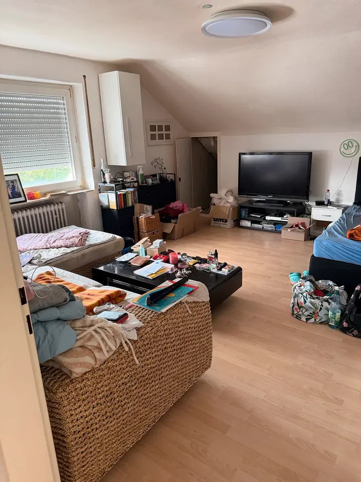 2 Zimmer Wohnung mit 35 m² in Rüsselsheim am Main – Bild 1